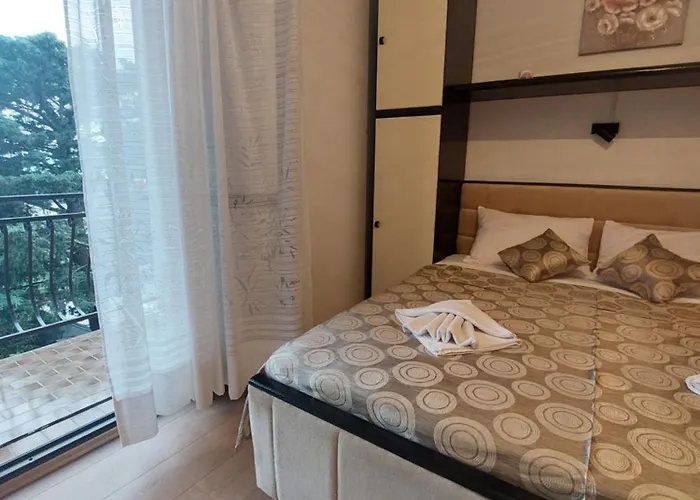 Holiday Room - The View