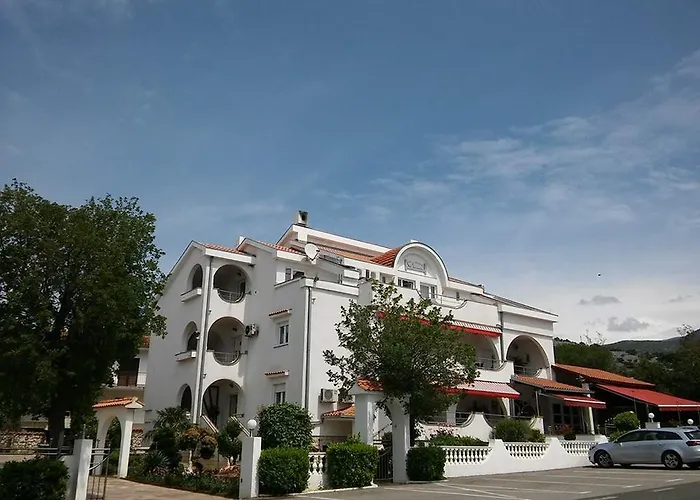 Guest House Garfild 2